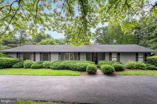516 MERRIMANS LN, Winchester, VA 22601