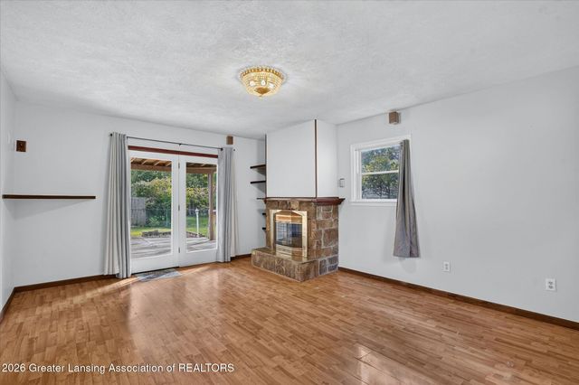 1977 Hamilton Street, Holt, MI 48842