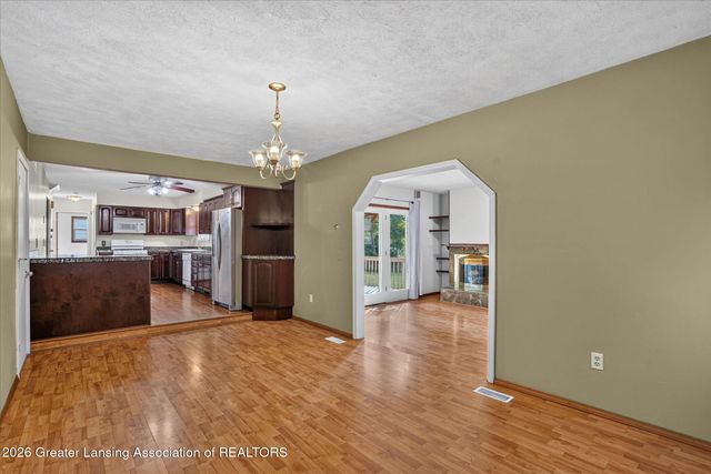 1977 Hamilton Street, Holt, MI 48842