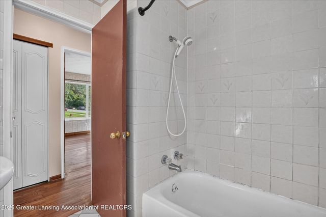 1977 Hamilton Street, Holt, MI 48842
