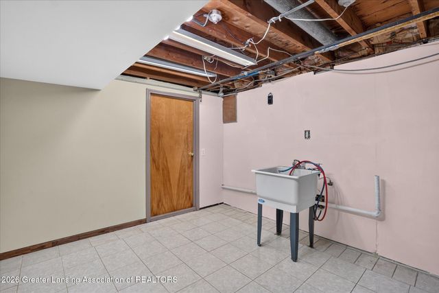 1977 Hamilton Street, Holt, MI 48842