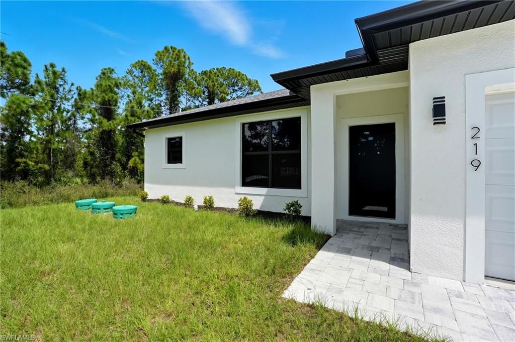 219 Ogden AVE S, LEHIGH ACRES, FL 33974 — photo 3