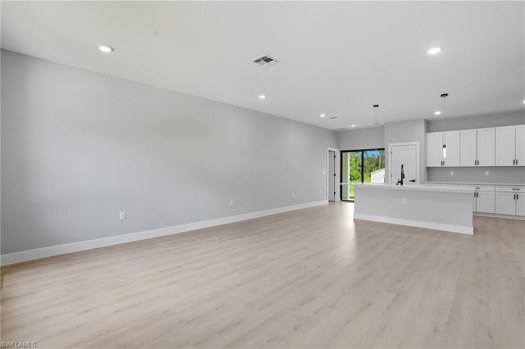 219 Ogden AVE S, LEHIGH ACRES, FL 33974 — photo 5