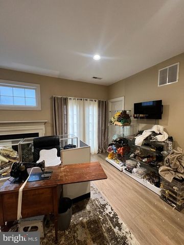 8356 MILLOM CT, Lorton, VA 22079