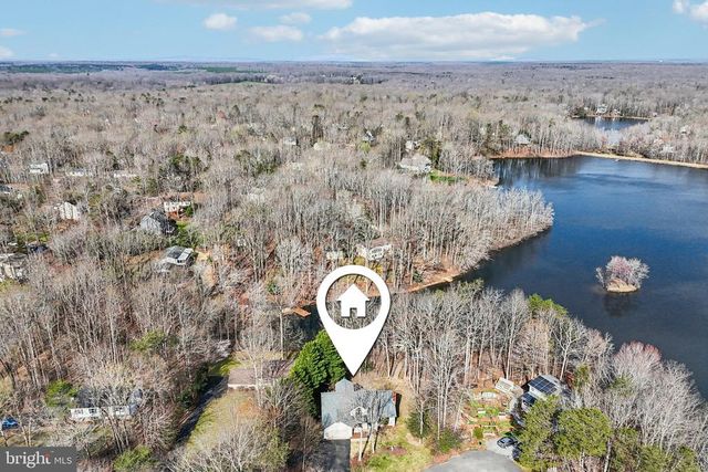 12504 HAWKINS LN, Spotsylvania, VA 22551