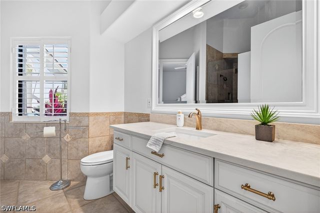 3296 LOOKOUT LN, Naples, FL 34112