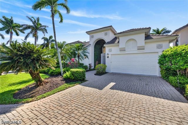 3296 LOOKOUT LN, Naples, FL 34112