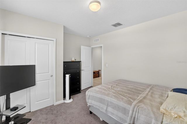 901 GOLDEN SHINER AVENUE, Ruskin, FL 33570