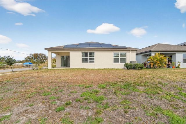 901 GOLDEN SHINER AVENUE, Ruskin, FL 33570