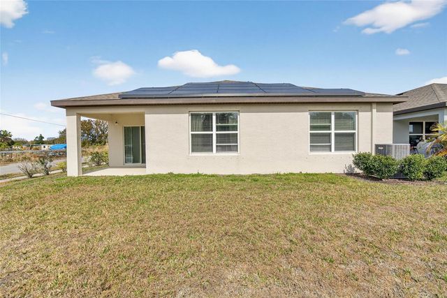 901 GOLDEN SHINER AVENUE, Ruskin, FL 33570
