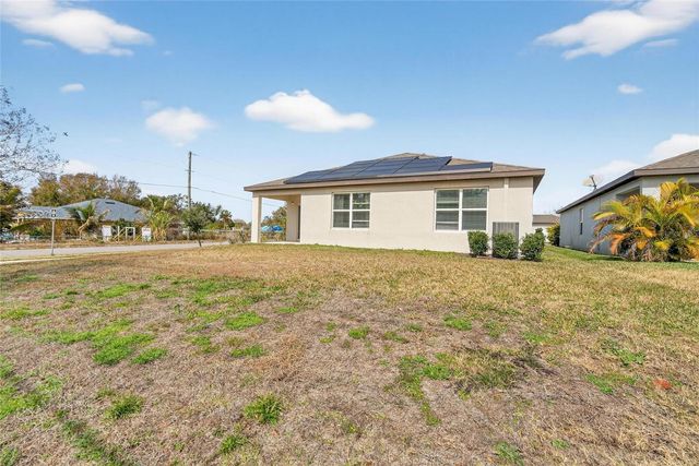 901 GOLDEN SHINER AVENUE, Ruskin, FL 33570