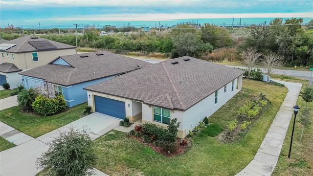 901 GOLDEN SHINER AVENUE, Ruskin, FL 33570