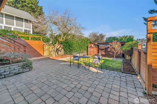 3206 22nd Avenue W, Seattle, WA 98199