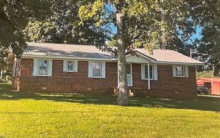 46 Tri Cities Farm Rd, Winchester, TN 37398