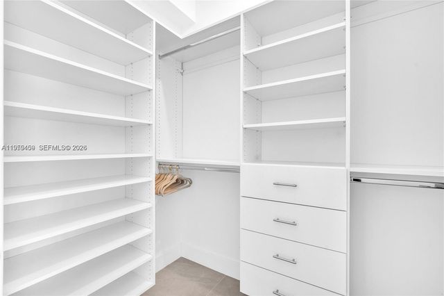 17550 Collins Ave 704, Sunny Isles Beach, FL 33160