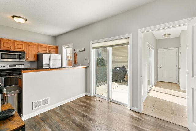 6330 Beechtree Drive 10107, West Des Moines, IA 50266