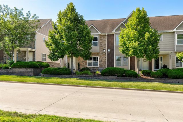 6330 Beechtree Drive 10107, West Des Moines, IA 50266