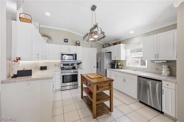 4591 Diploma CT, Lehigh Acres, FL 33971