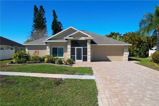 4591 Diploma CT, Lehigh Acres, FL 33971