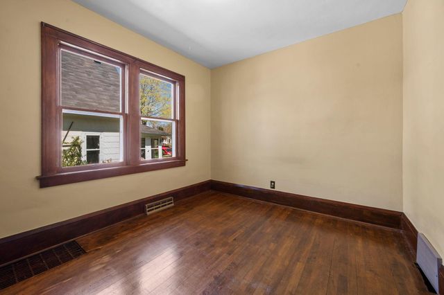 3612 38th Avenue S, Minneapolis, MN 55406