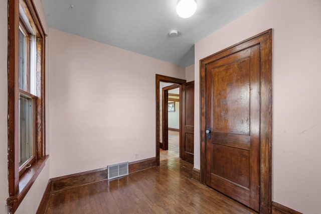 3612 38th Avenue S, Minneapolis, MN 55406