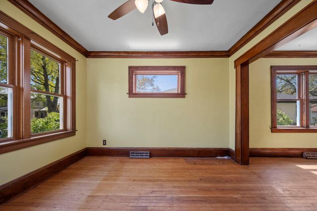 3612 38th Avenue S, Minneapolis, MN 55406