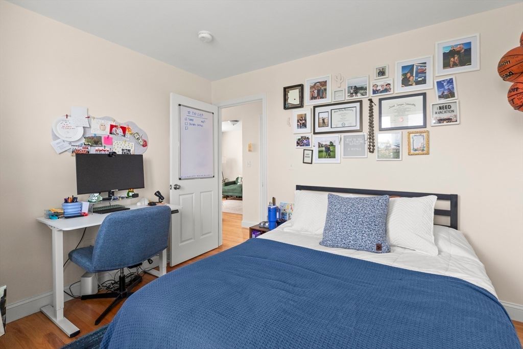220 Middlesex Ave 5, Medford, MA 02155