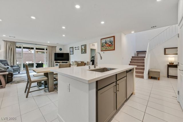 6621 Palm Branch Street, North Las Vegas, NV 89086