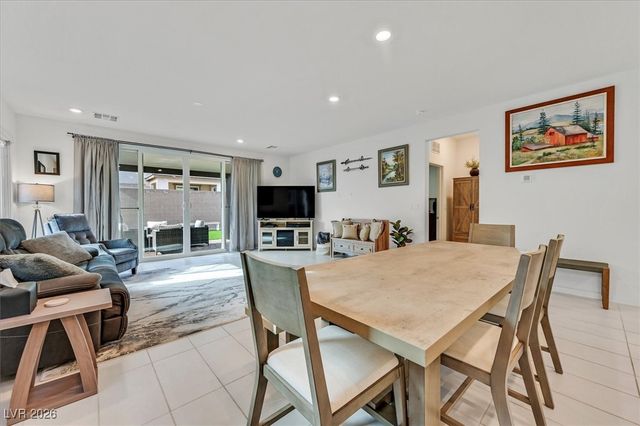 6621 Palm Branch Street, North Las Vegas, NV 89086