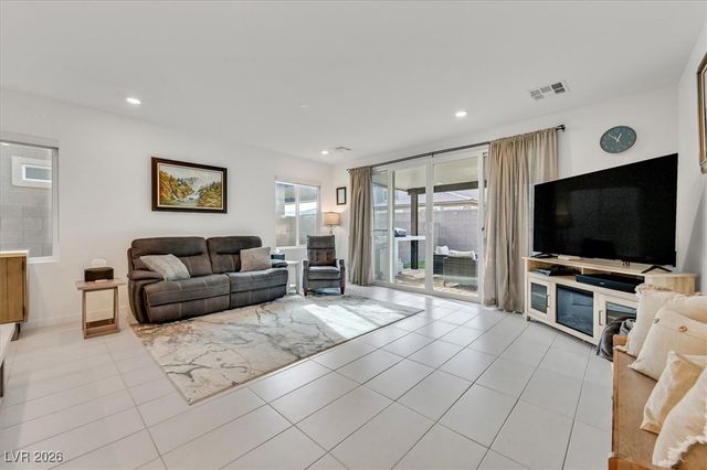 6621 Palm Branch Street, North Las Vegas, NV 89086