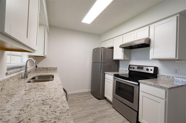 1267 WOODMAN WAY, Orlando, FL 32818