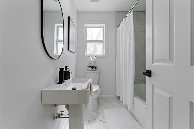 382 Deckner SW Avenue, Atlanta, GA 30310