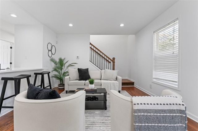 382 Deckner SW Avenue, Atlanta, GA 30310