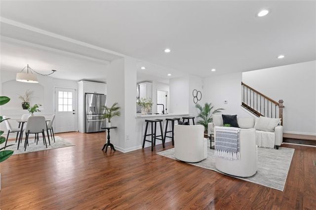 382 Deckner SW Avenue, Atlanta, GA 30310