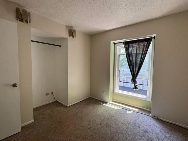 1326 Inverrary Lane 1326, Deerfield, IL 60015