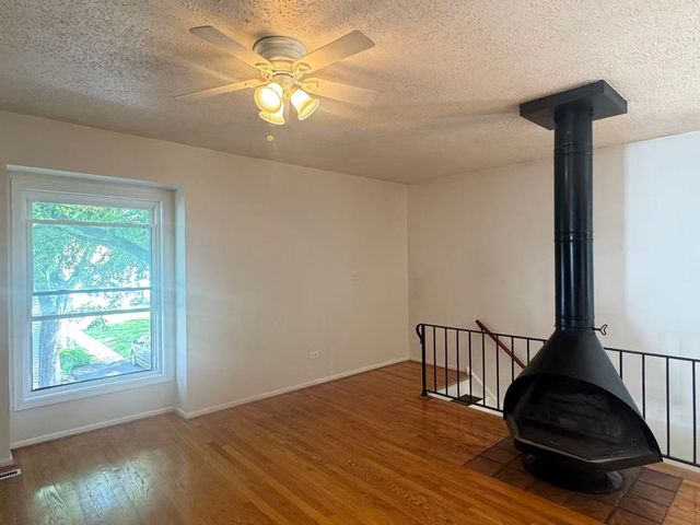 1326 Inverrary Lane 1326, Deerfield, IL 60015