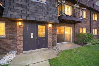 9386 Bay Colony Drive 1S, Des Plaines, IL 60016