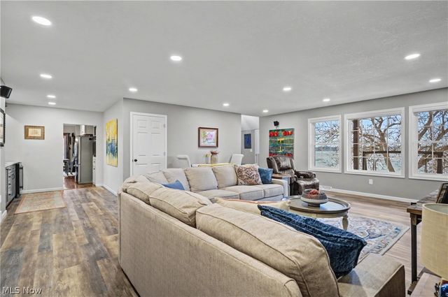 16870 Headland Avenue, Lake Milton, OH 44429