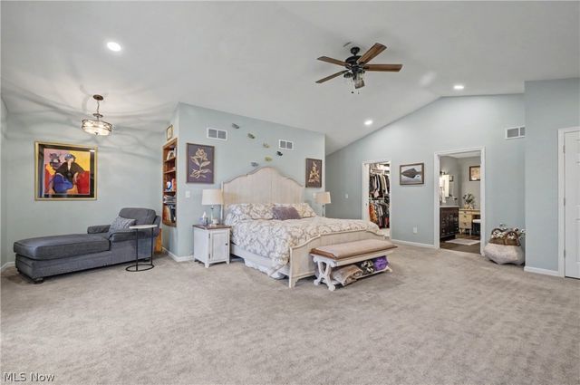 16870 Headland Avenue, Lake Milton, OH 44429