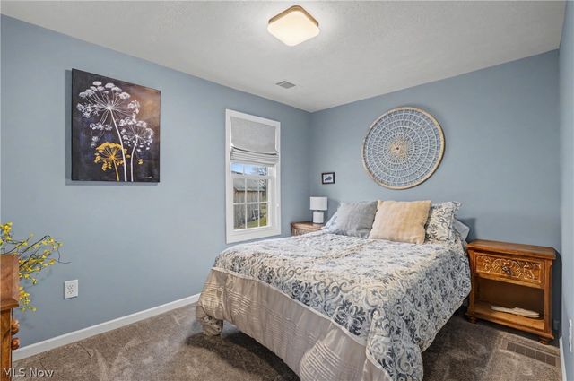 16870 Headland Avenue, Lake Milton, OH 44429