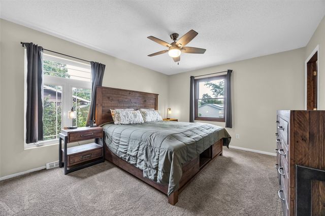 2509 Blue Ridge Drive NE, Cedar Rapids, IA 52402