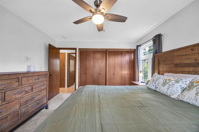 2509 Blue Ridge Drive NE, Cedar Rapids, IA 52402