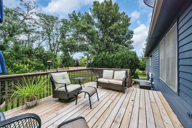 2509 Blue Ridge Drive NE, Cedar Rapids, IA 52402