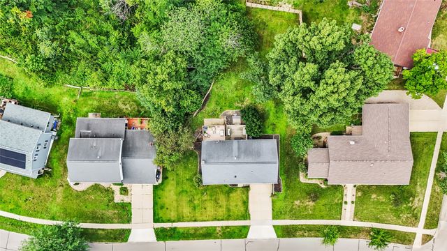2509 Blue Ridge Drive NE, Cedar Rapids, IA 52402