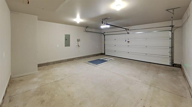 9025 NW 124th Street, Yukon, OK 73099