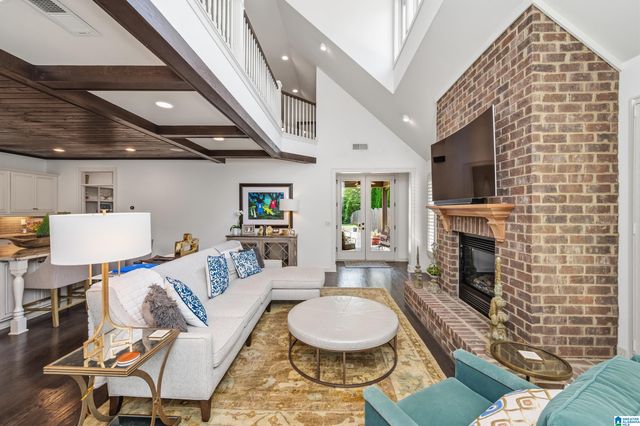 1578 JAMES HILL COVE, Hoover, AL 35226