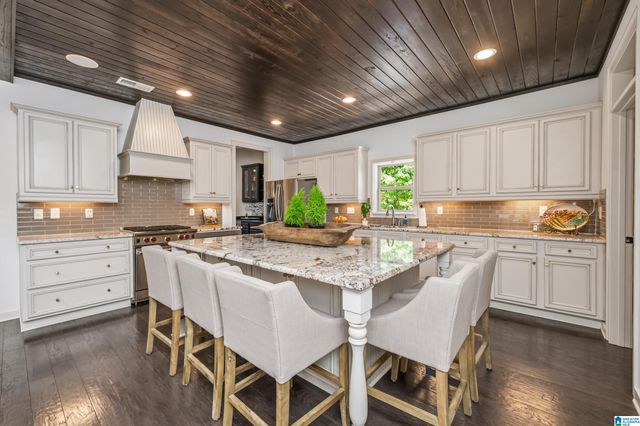 1578 JAMES HILL COVE, Hoover, AL 35226