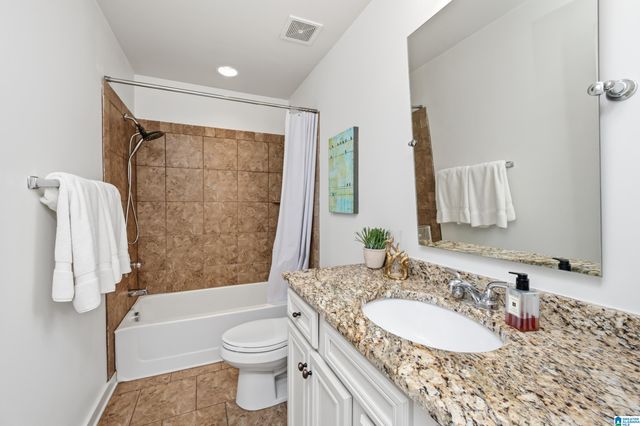 1578 JAMES HILL COVE, Hoover, AL 35226