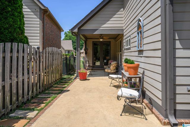 1578 JAMES HILL COVE, Hoover, AL 35226