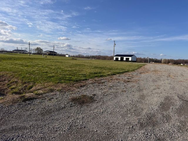 118 Wolf Creek Hollow Road, Russell Springs, KY 42642